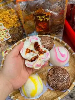 Hình ảnh Bánh bao xá xíu phô mai