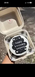 Hình ảnh Bánh bento màu nền theo ngày ( viết chữ theo yêu cầu)