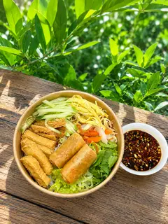Hình ảnh bún nước tương thập cẩm 