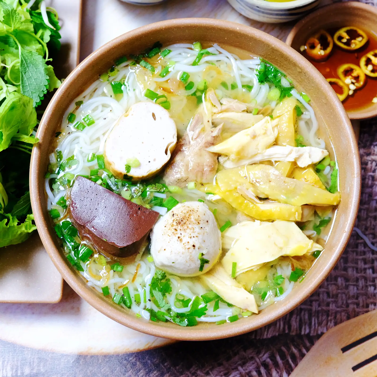 Hình ảnh Bún Mọc Chả Gà