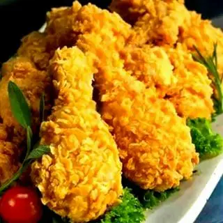 Hình ảnh Deli 1 - 2 gà - 1 khoai lắc - kèm 1 cốc Coca
