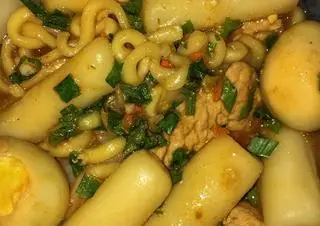 Hình ảnh Mỳ cay nước bánh gạo  