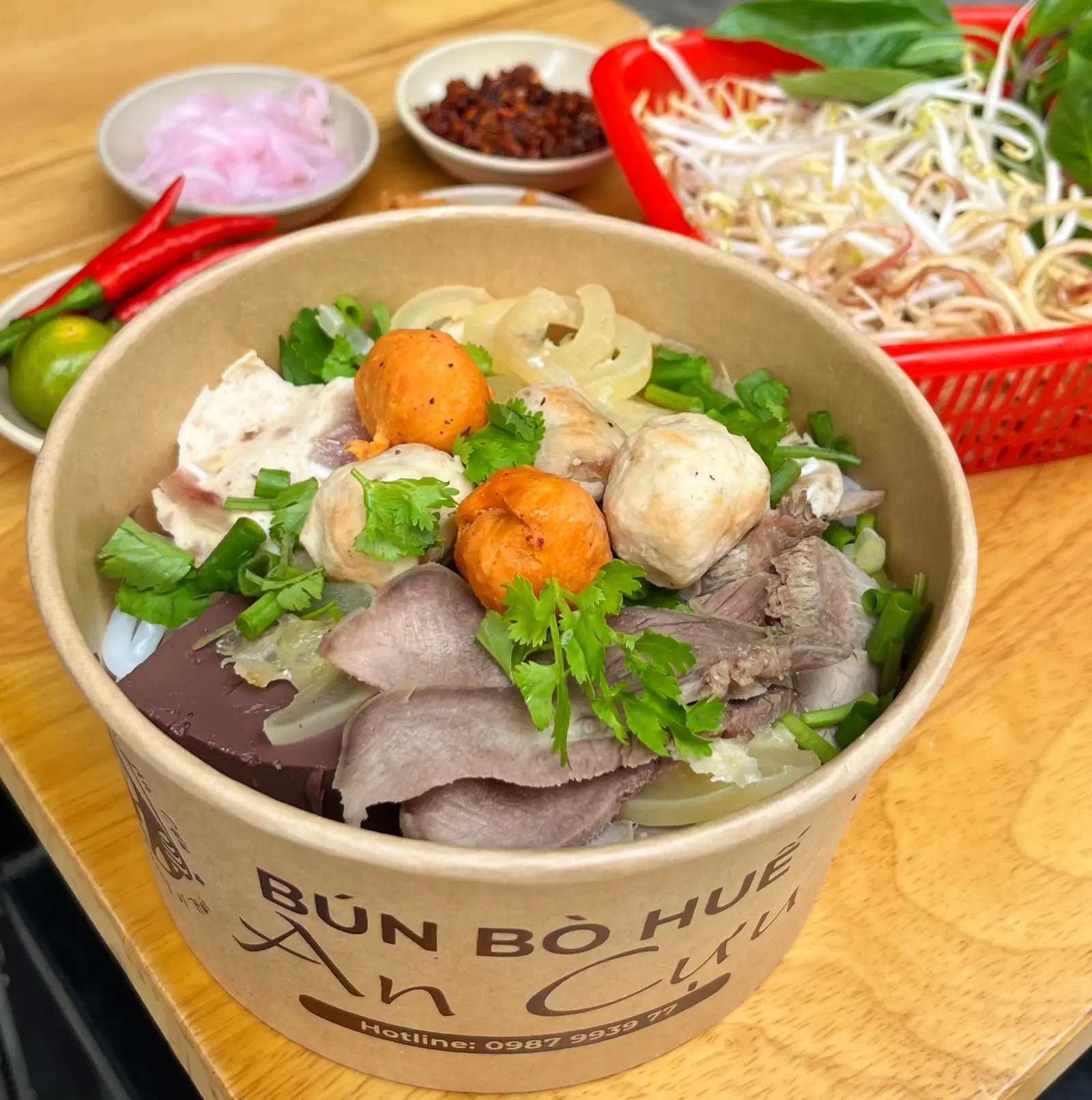 Hình ảnh Tô Đặc Biệt Không Móng