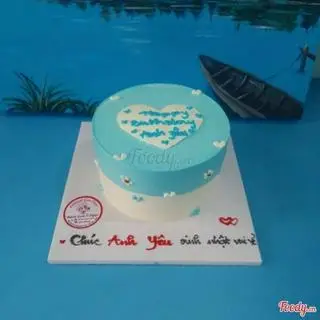 Hình ảnh XD - trái tim trắng - bánh kem sữa tươi ít ngọt 12cm
