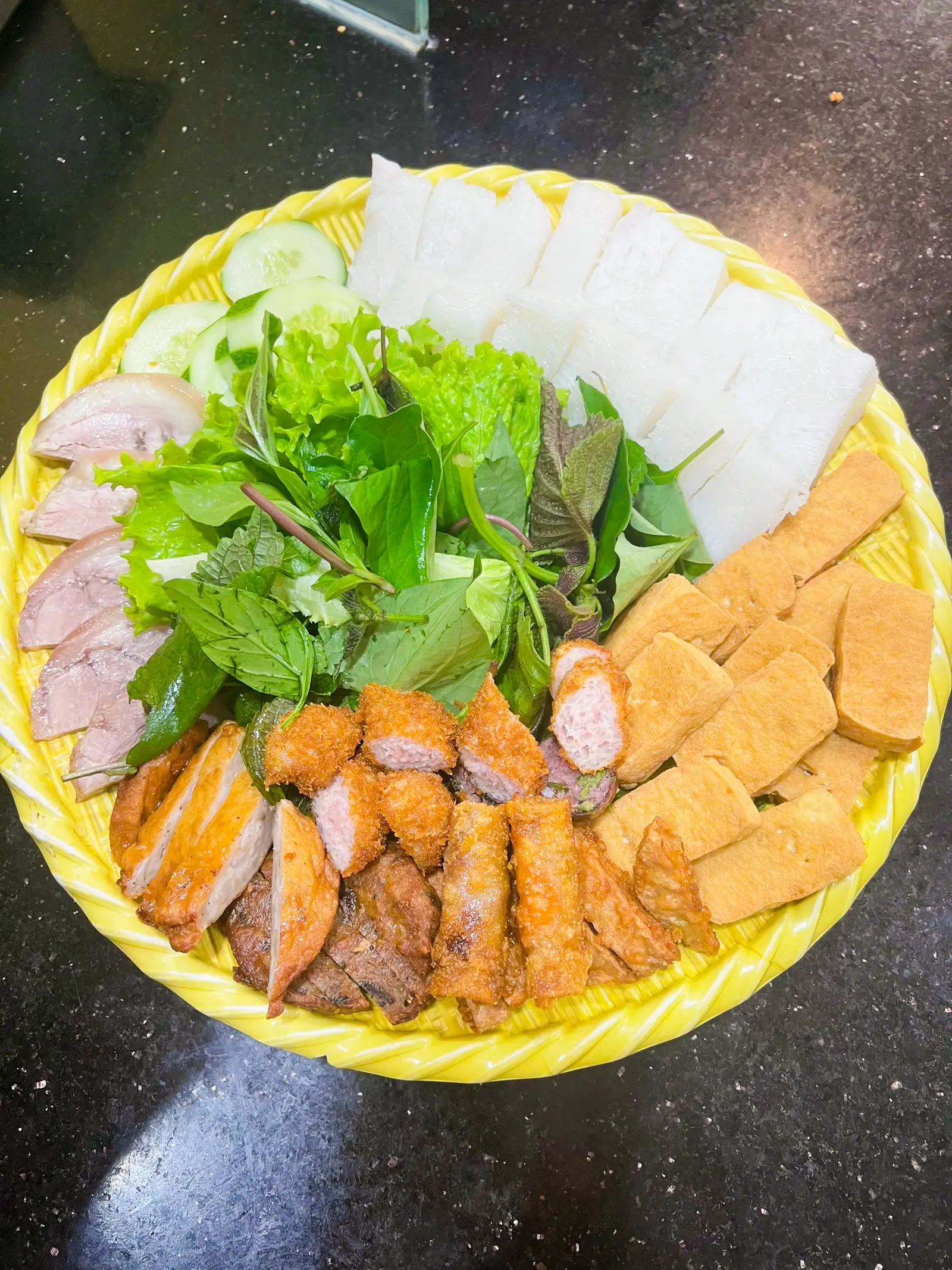 Hình ảnh Combo 2 người ăn