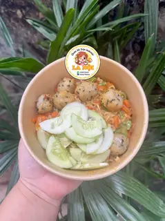 Hình ảnh mì trộn viên mực