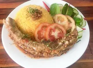 Hình ảnh Cơm sườn sốt Thái