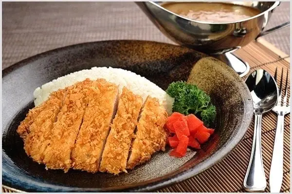 Hình ảnh Cơm Gà Chiên Xù, Trứng Onsen - Súp Rong Biển