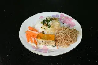 Hình ảnh Cơm Tấm Bì Chả Cua