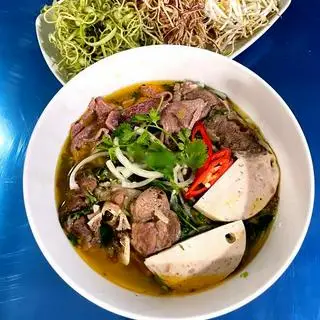 Hình ảnh Bún Bò Hoàng Kim (Đầy Đủ)