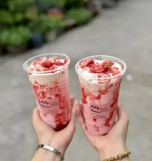 Hình ảnh sữa dâu sấy giòn kem phô mai
