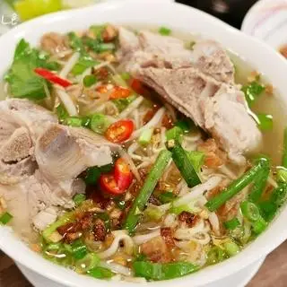 Hình ảnh Hủ tíu mọc sườn
