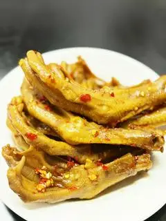 Hình ảnh Chân vịt cay 