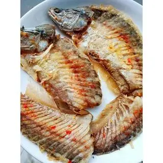Hình ảnh Cá thát lát rút xương chiên (2 Con)