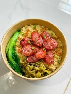 Hình ảnh Cơm chiên lạp xưởng