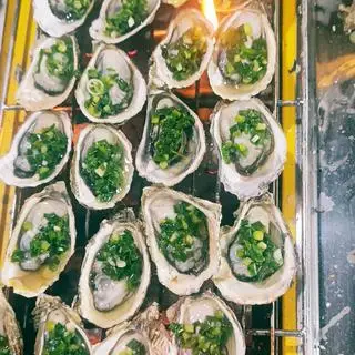 Hình ảnh Hàu sữa nướng mỡ hành 11k (con)