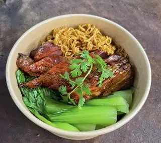 Hình ảnh Mì xá xíu