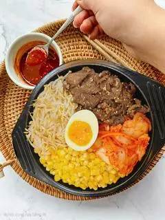 Hình ảnh Cơm trộn Hàn Quốc - bò