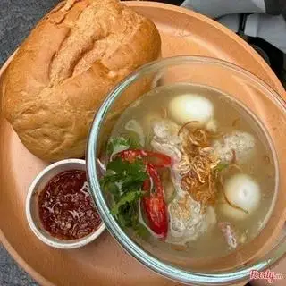 Hình ảnh Bánh Mì Xíu Mại Chén