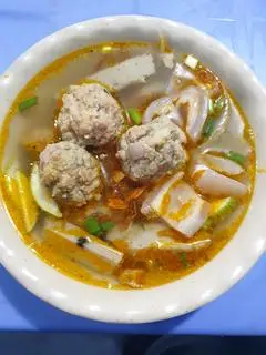 Hình ảnh Bánh Mì Xíu Mại Chấm Thập Cẩm