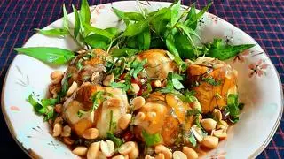 Hình ảnh Cút Lộn Xào Bơ Tỏi