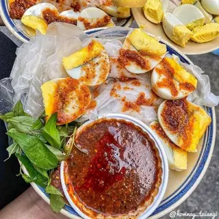Hình ảnh Bánh tráng chấm sốt Gu Tui - lòng đào