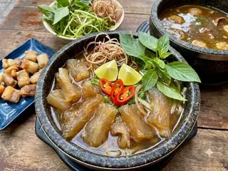 Hình ảnh Bún Bò Gân