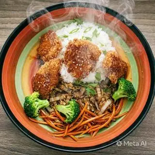 Hình ảnh Mì Xào kèm gà giòn.