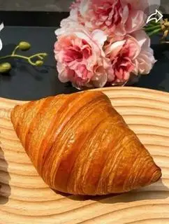 Hình ảnh croissant truyền thống