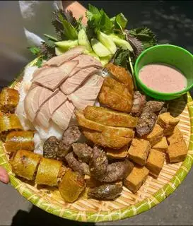 Hình ảnh Bún đậu đầy đủ - 3 suất