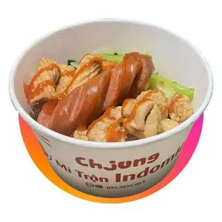Hình ảnh Mì trộn indomie cá viên - xúc xích - mực xoắn