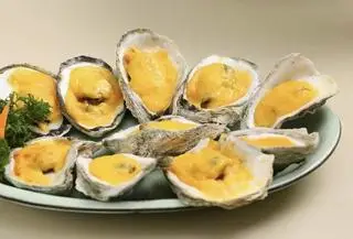 Hình ảnh Combo 10 hàu đại dương nướng phomai
