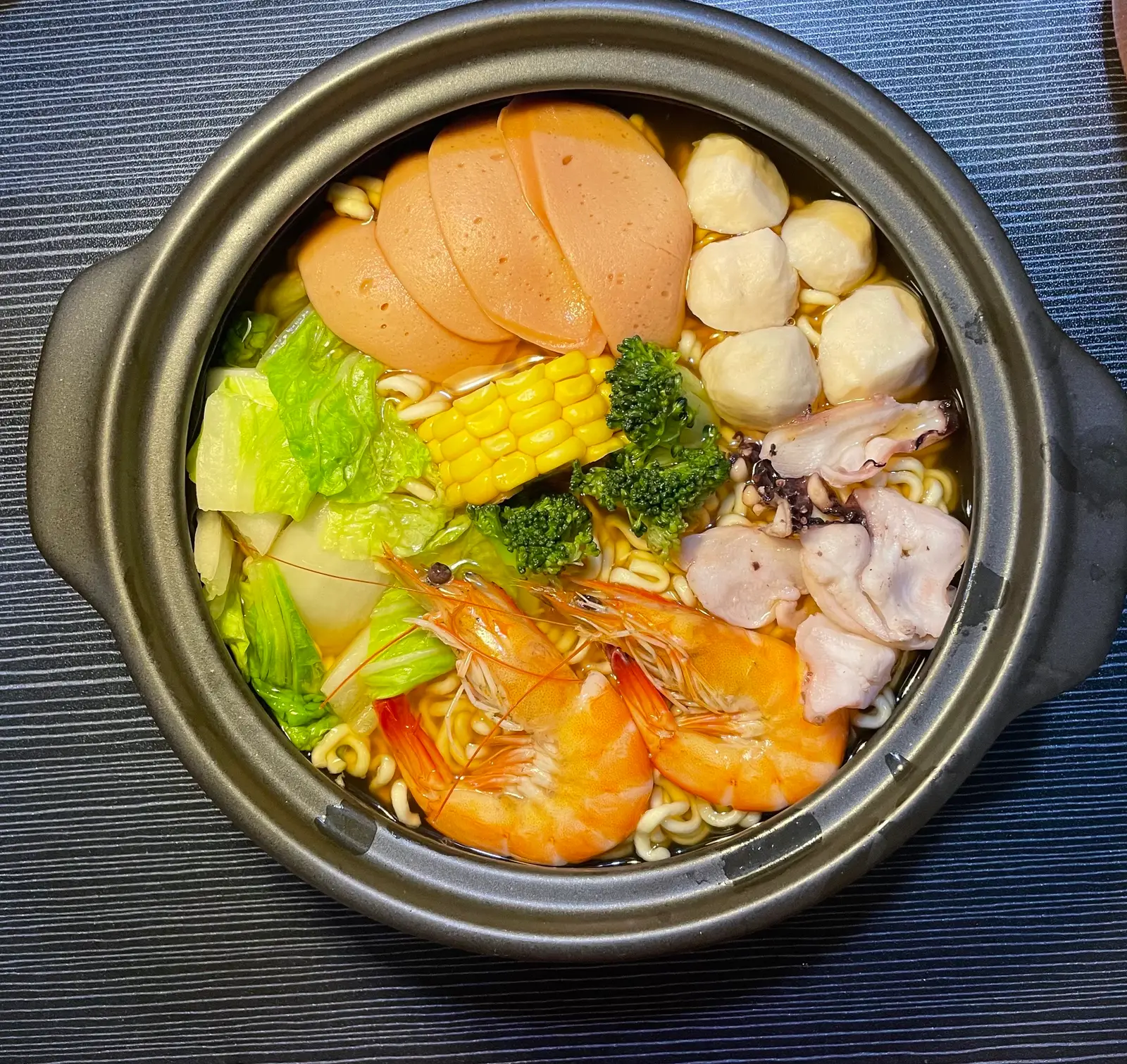 Hình ảnh Mì cay tôm & chả cá