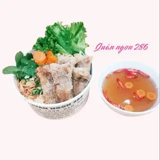 Hình ảnh bún trộn nem tôm cua