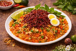 Hình ảnh Bánh tráng dẻo khô bò trứng cút