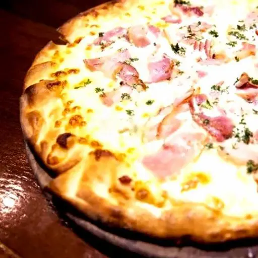 Hình ảnh Pizza thịt bacon xông khói - cỡ vừa