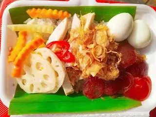 Hình ảnh Xôi mặn thập cẩm hộp lớn