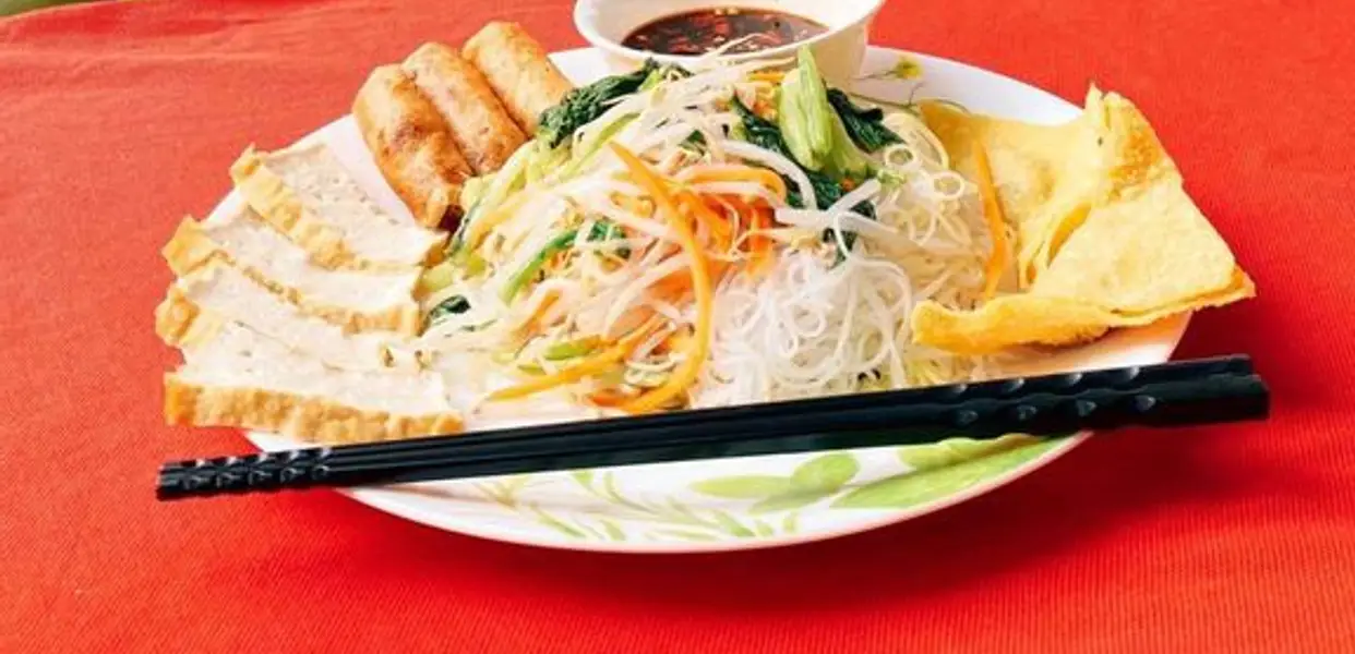 Hình ảnh Bún & Nui Xào Chay - Bùi Hữu Nghĩa
