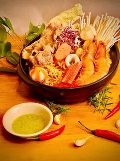Hình ảnh Mì cay đặc biệt