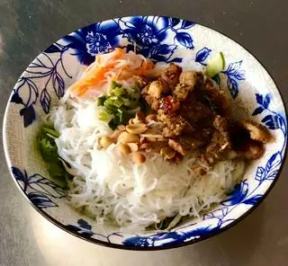 Hình ảnh Bún thịt nướng