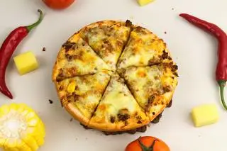 Hình ảnh Pizza bò ngô