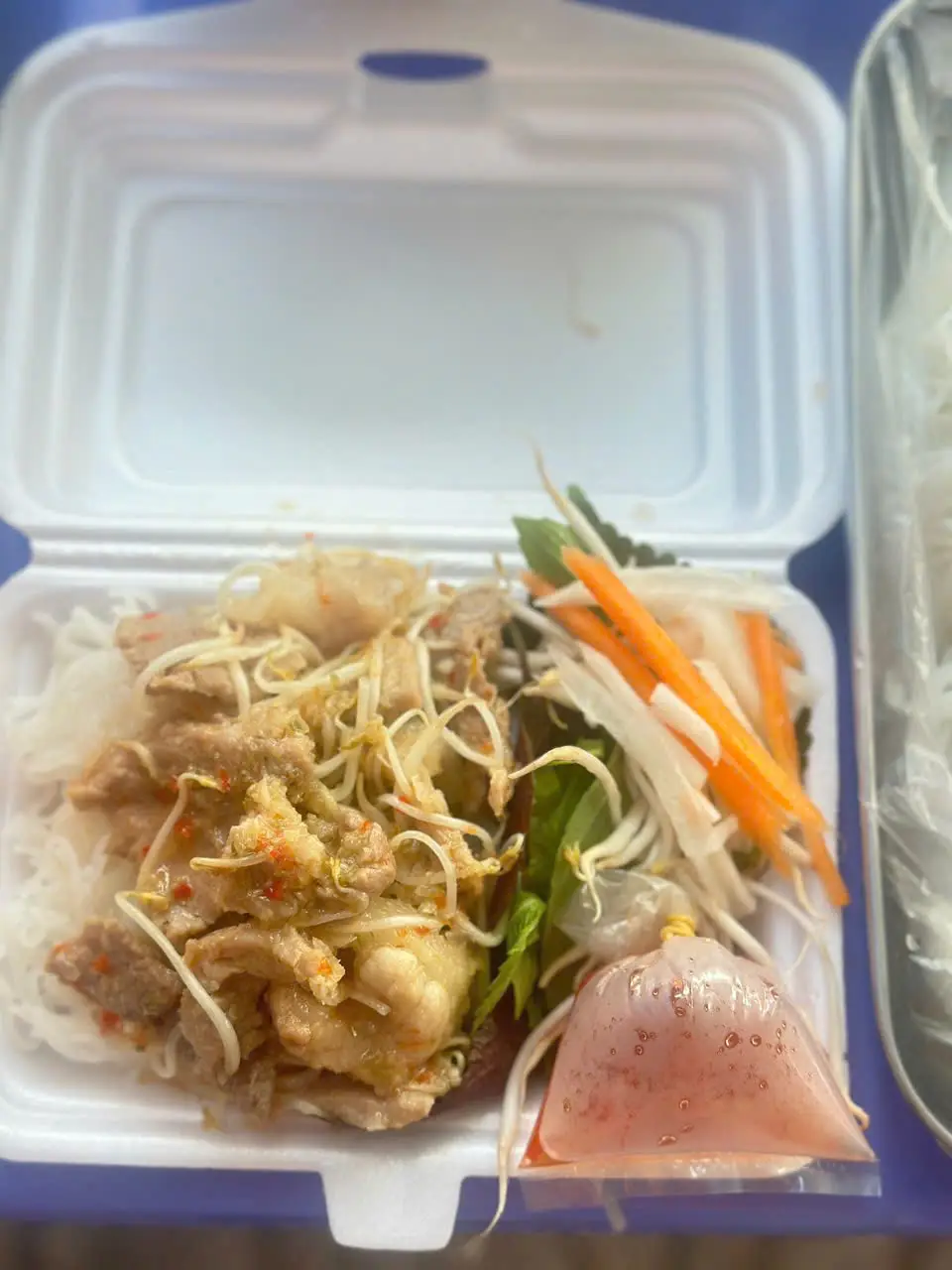 Hình ảnh bún thịt xào phan thiết 