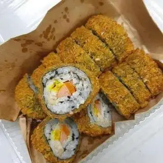 Hình ảnh 2 kimbap chiên