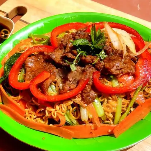 Hình ảnh Mì xào bò