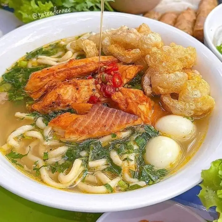 Hình ảnh Bánh Canh Cá Lóc, Chả Cua