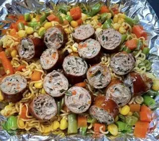 Hình ảnh Mì trộn dồi sụn 