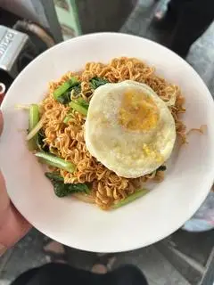 Hình ảnh Mì xào trứng