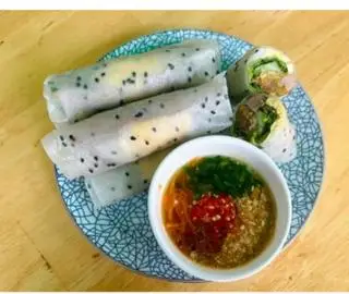 Hình ảnh Nem cuốn Miền Trung 5 cái