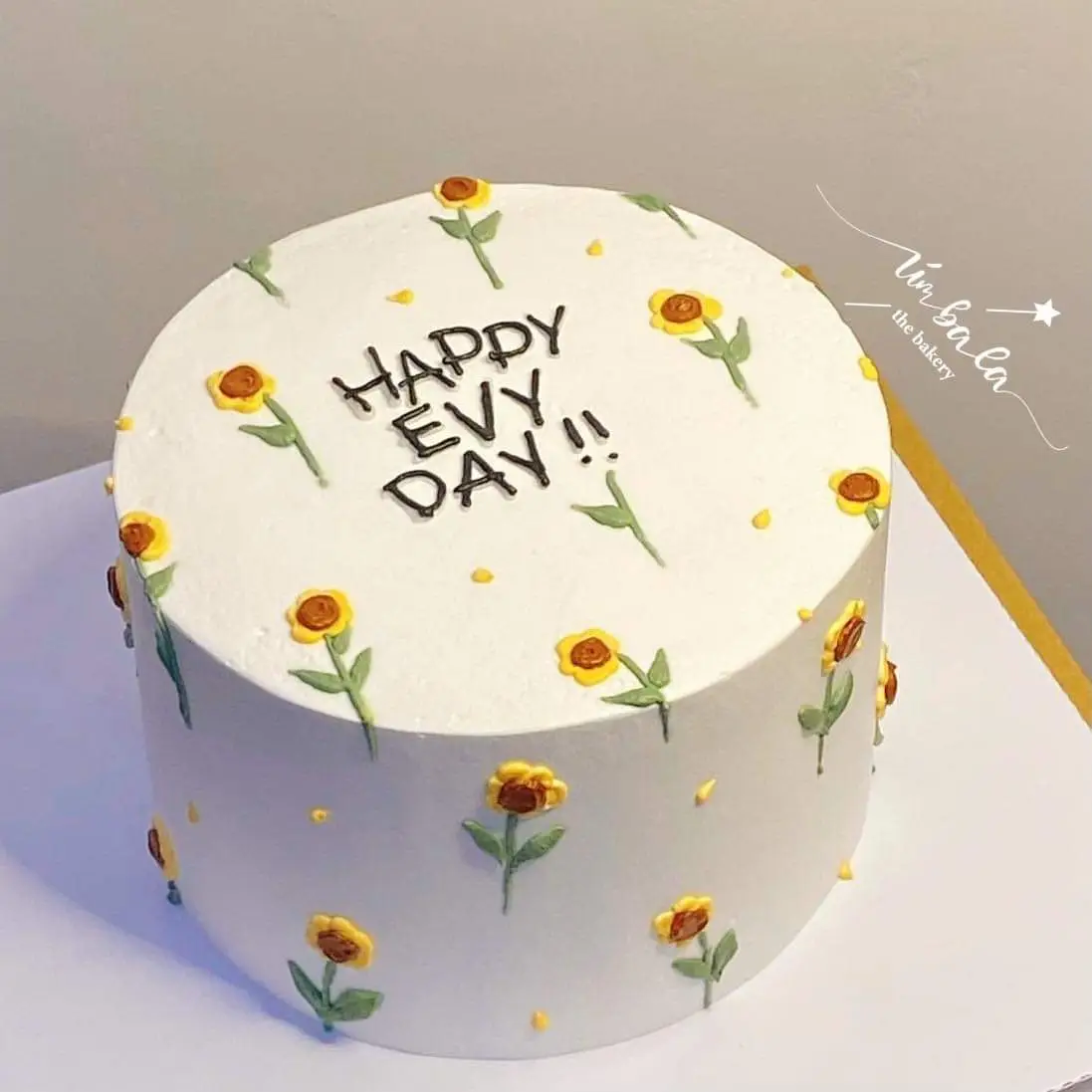 Hình ảnh Bánh kem phong  cách hàn quốc size 16