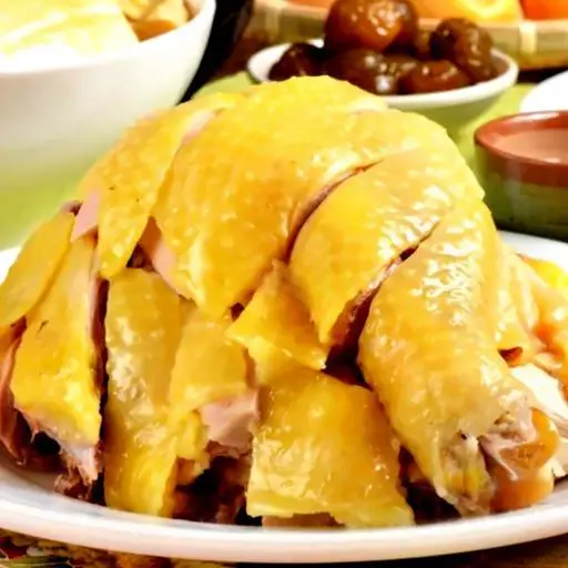 Hình ảnh Gà Luộc 1 Đĩa Lớn